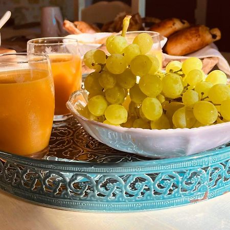 Bed and Breakfast La Boheme Condom Zewnętrze zdjęcie